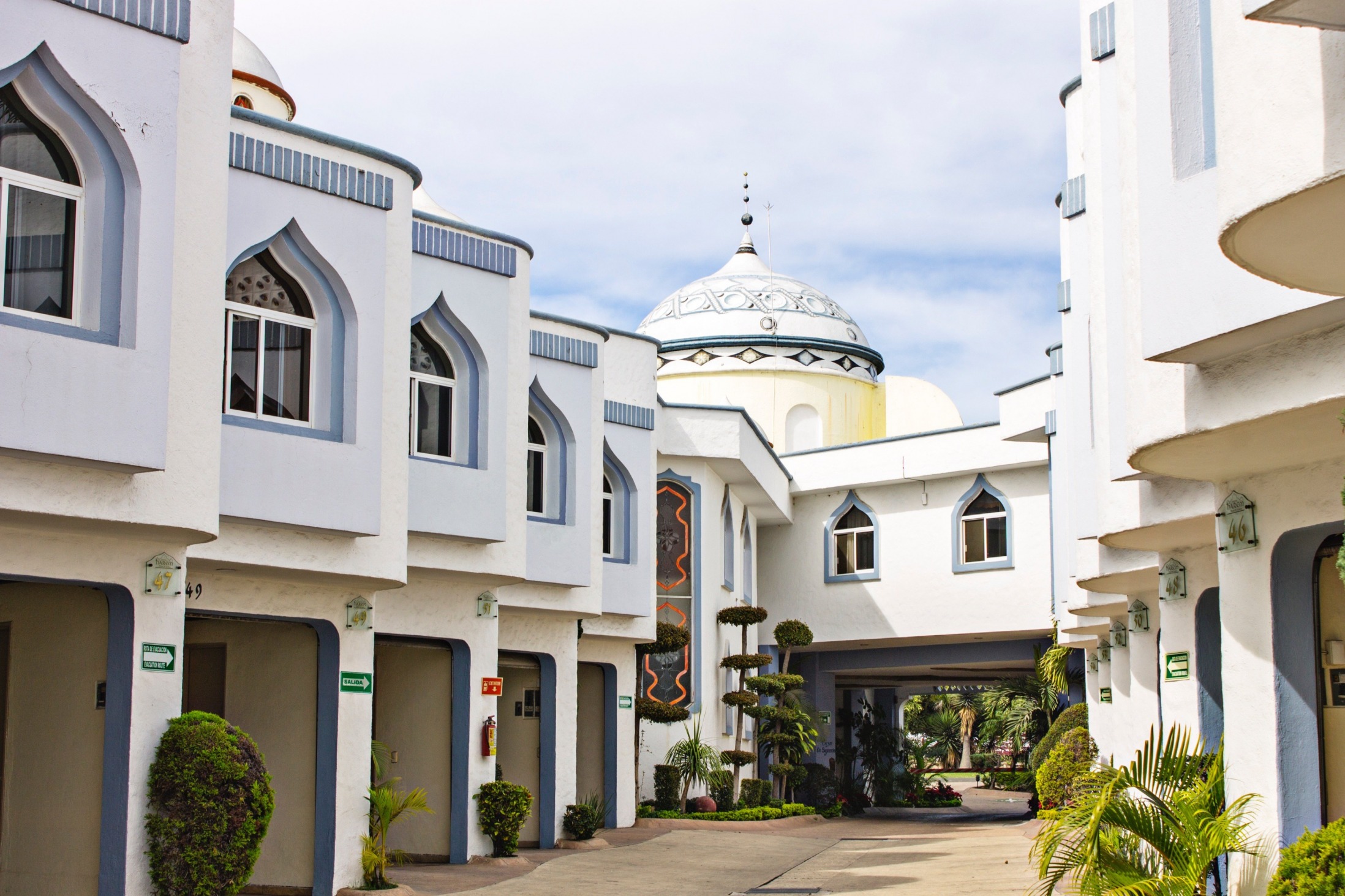 Grand Class Harem Motel_08